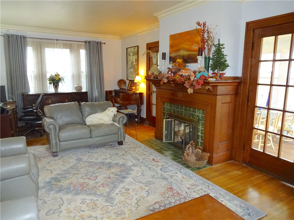 655 Beach Avenue Rochester, NY 14612 - Photo 19 of 41