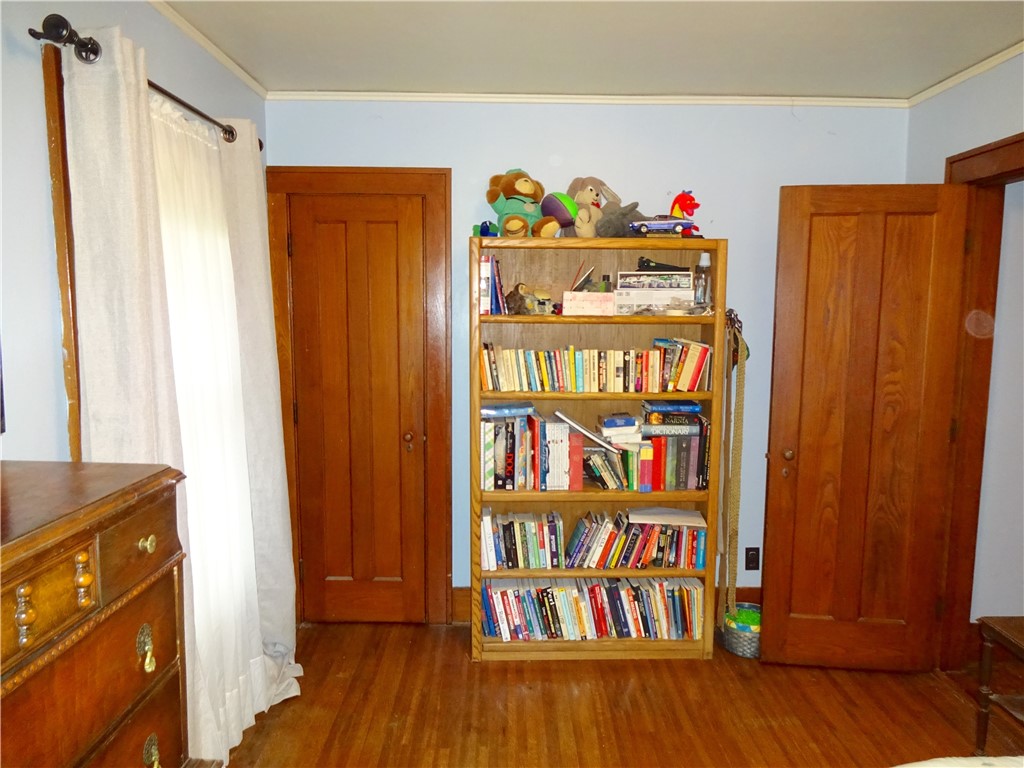 655 Beach Avenue Rochester, NY 14612 - Photo 26 of 41