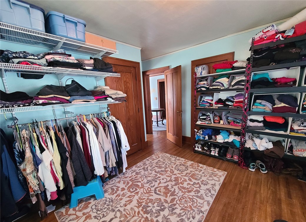 655 Beach Avenue Rochester, NY 14612 - Photo 32 of 41