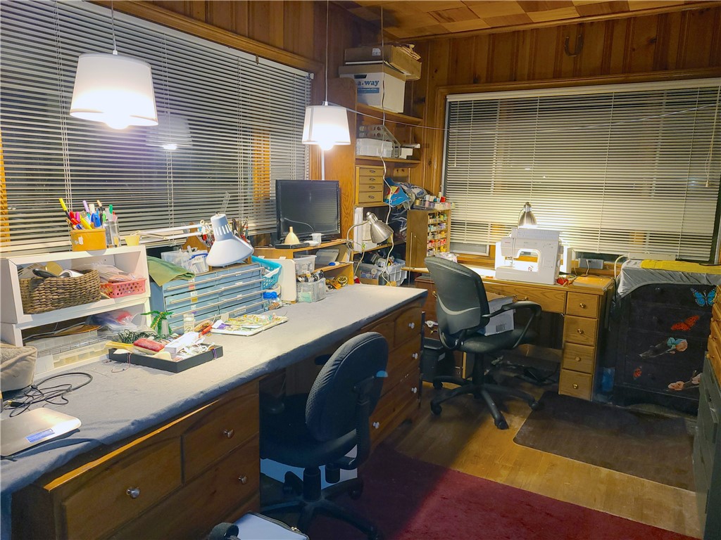 655 Beach Avenue Rochester, NY 14612 - Photo 37 of 41