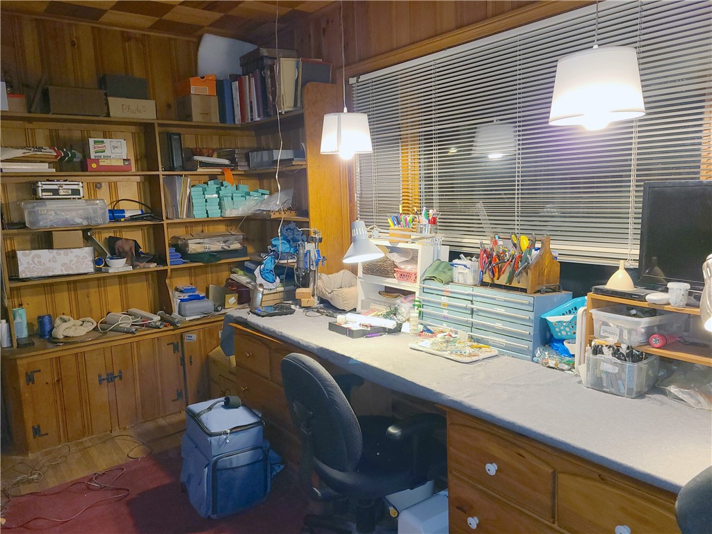 655 Beach Avenue Rochester, NY 14612 - Photo 38 of 41