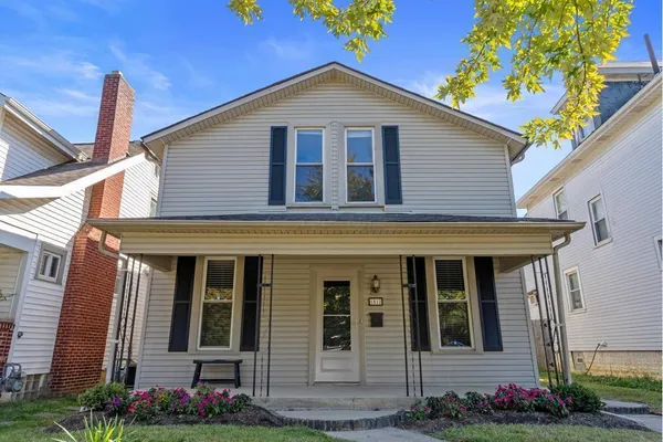 $2,400 | 1512 Indianola Avenue, Columbus, OH 43201
