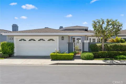$2,950,000 | 3611 Daffodil Avenue, Unit 38, Corona del Mar, CA 92625