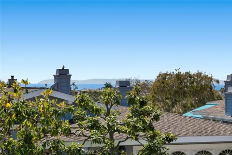 $2,950,000 | 3611 Daffodil Avenue, Unit 38, Corona del Mar, CA 92625