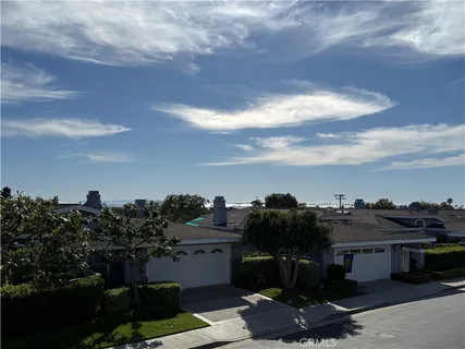 $2,950,000 | 3611 Daffodil Avenue, Unit 38, Corona del Mar, CA 92625
