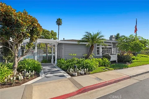 $2,950,000 | 3611 Daffodil Avenue, Unit 38, Corona del Mar, CA 92625
