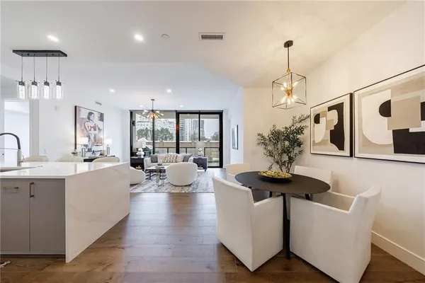 $1,350,000 | 2425 Peachtree Street Northeast, Atlanta, GA 30305