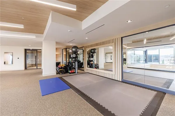 $1,350,000 | 2425 Peachtree Street Northeast, Atlanta, GA 30305