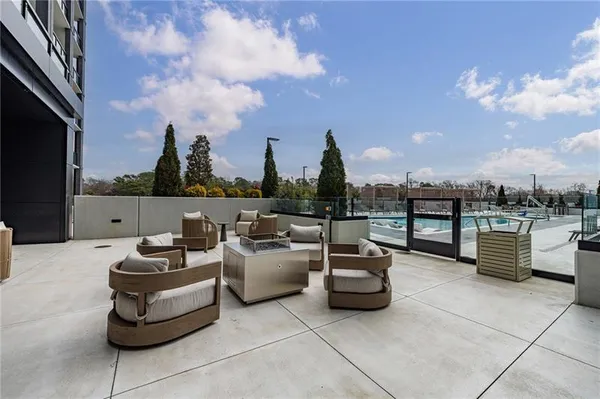 $1,350,000 | 2425 Peachtree Street Northeast, Atlanta, GA 30305