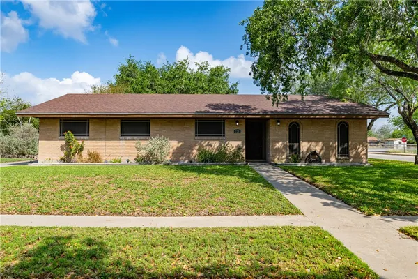$240,000 | 228 North Pasadena Street, Kingsville, TX 78363