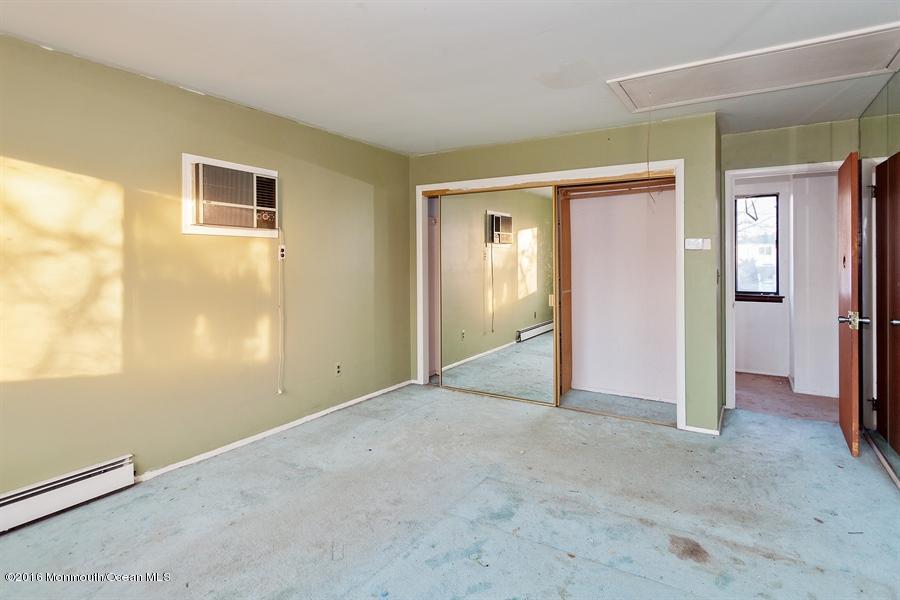 147 Delaware Avenue Cliffwood, NJ 07721 - Photo 8 of 11 vht_viewer_2017