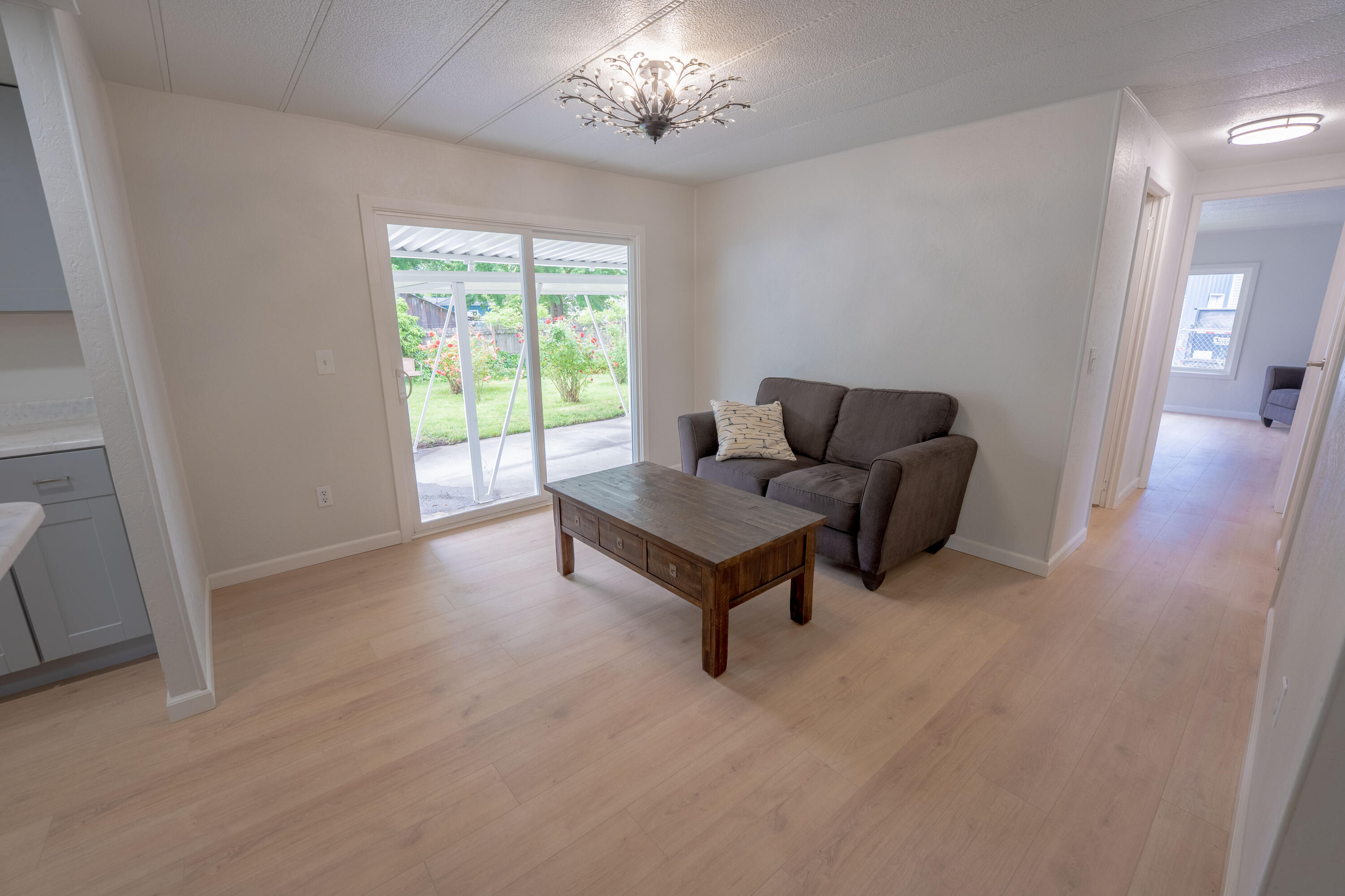 2385 Table Rock Road, Unit 70 Medford, OR 97501 - Photo 19 of 27 Dining