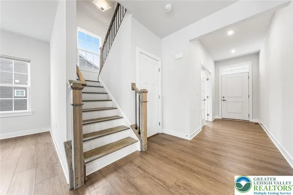 $588,000 | 1079 Woodmont Lane, Catasauqua, PA 18032