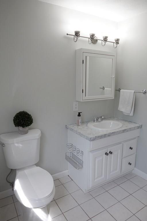 122 Maplewood Road Lynn, MA 01904 - Photo 21 of 24 Gallery Image 21