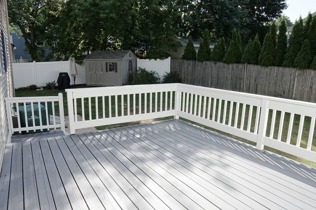 122 Maplewood Road Lynn, MA 01904 - Photo 4 of 24 Gallery Image 4