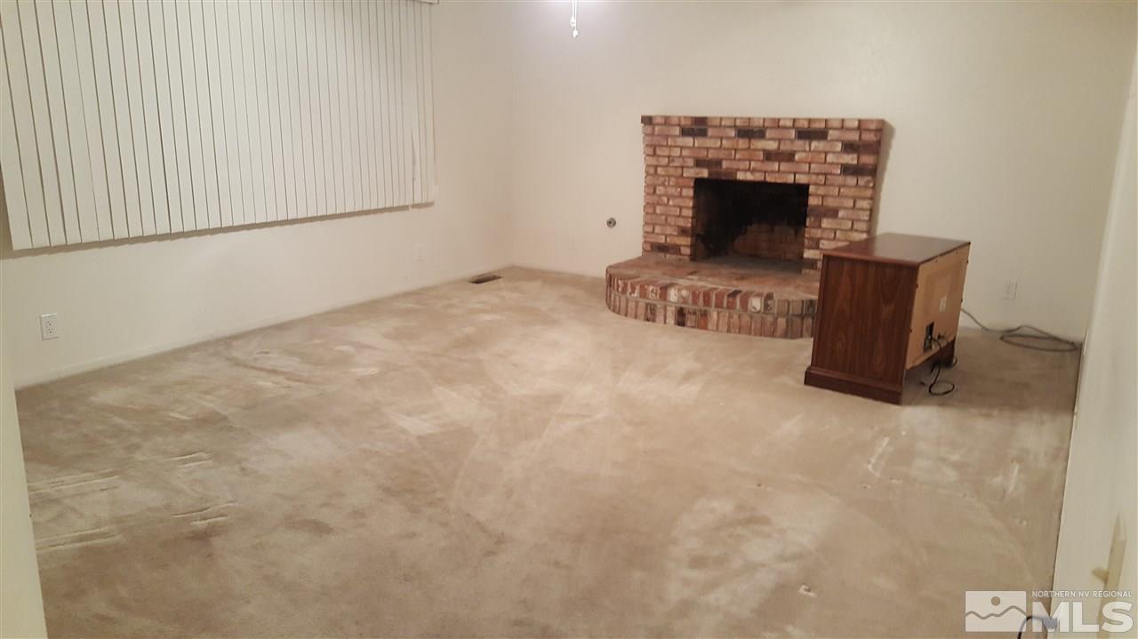 1631 Olua Street Minden, NV 89423 - Photo 10 of 20 Photo 10