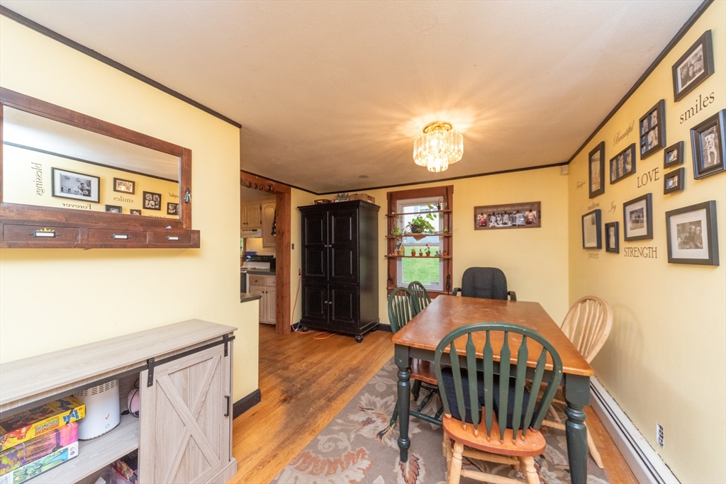 33 Whittier Road Marlborough, MA 01752 - Photo 6 of 19 Gallery Image 6