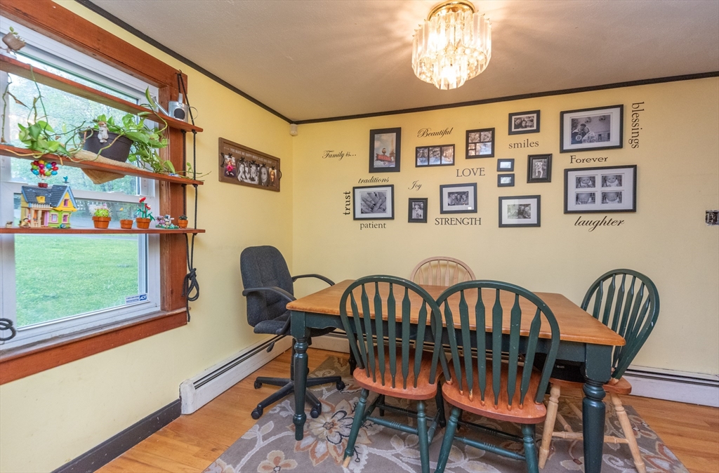 33 Whittier Road Marlborough, MA 01752 - Photo 7 of 19 Gallery Image 7