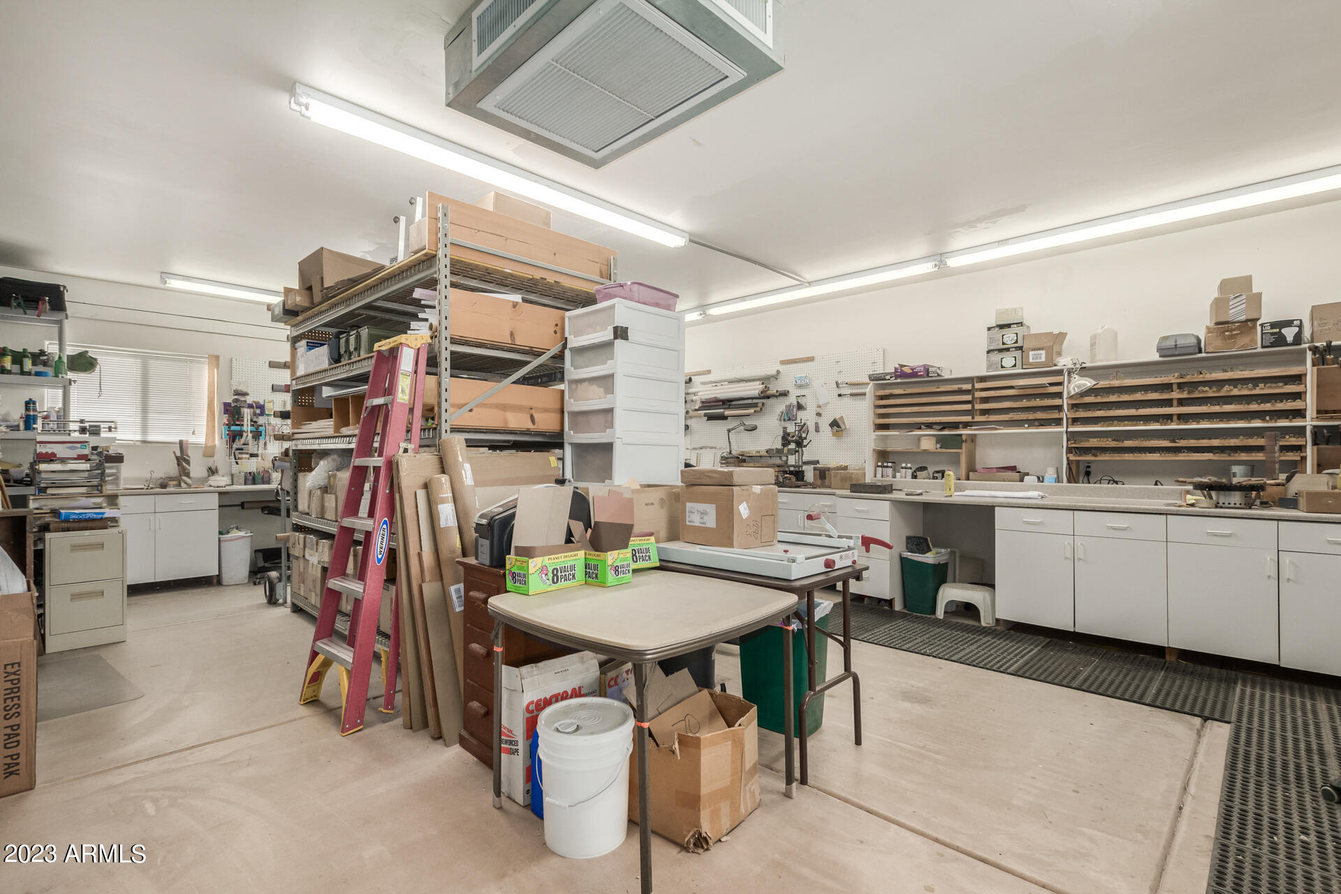 1297 North Roadrunner Road Apache Junction, AZ 85119 - Photo 23 of 48 38 - Roadrunner