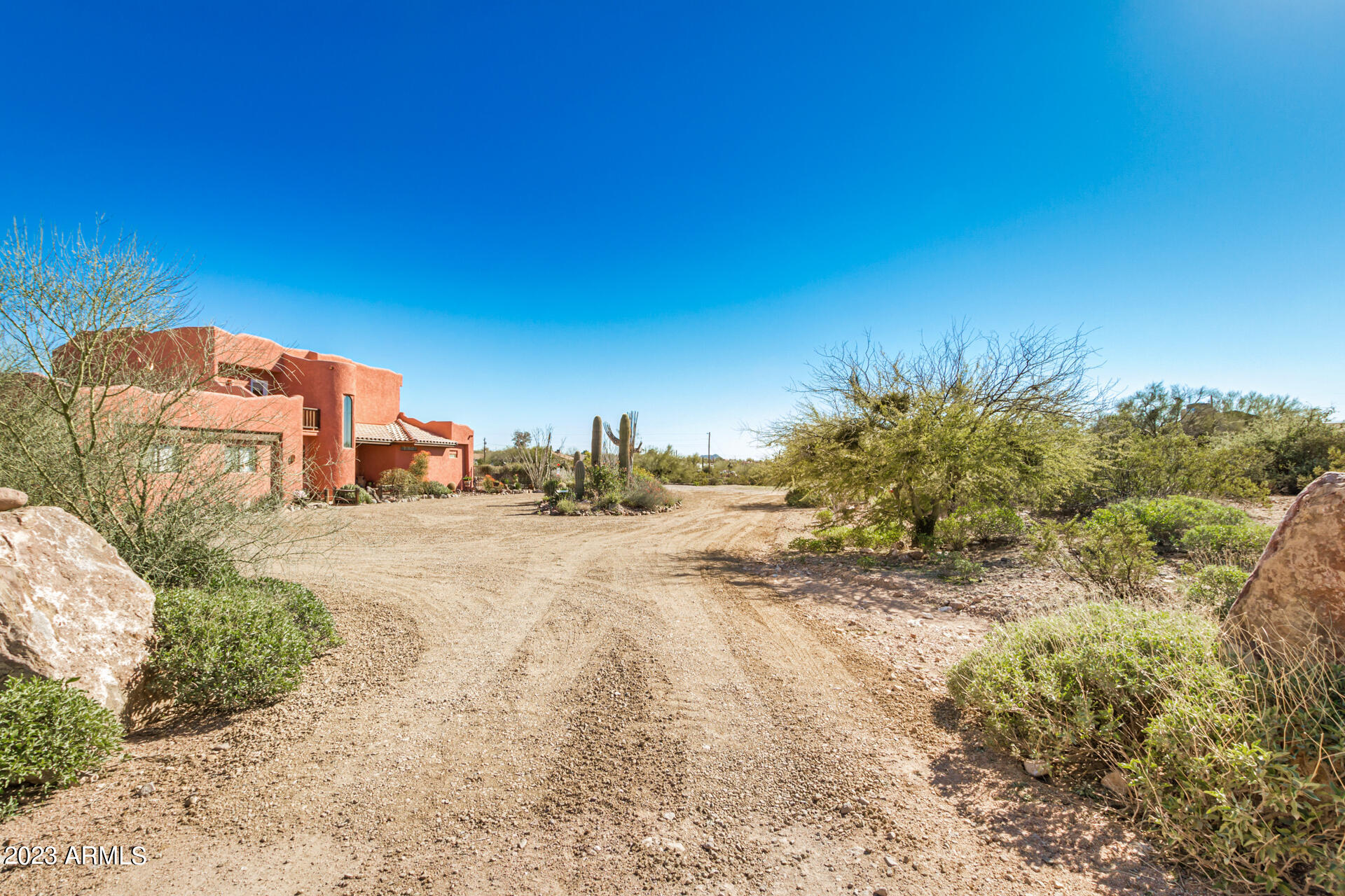 1297 North Roadrunner Road Apache Junction, AZ 85119 - Photo 4 of 48 10 - Roadrunner