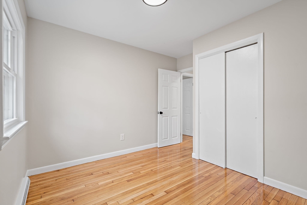 53 Little Turnpike Road Shirley, MA 01464 - Photo 21 of 32