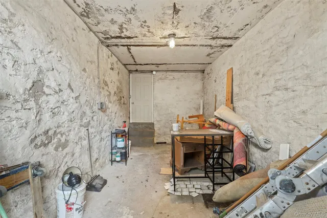 $555,000 | 112 South 7th Avenue, Mount Vernon, NY 10550