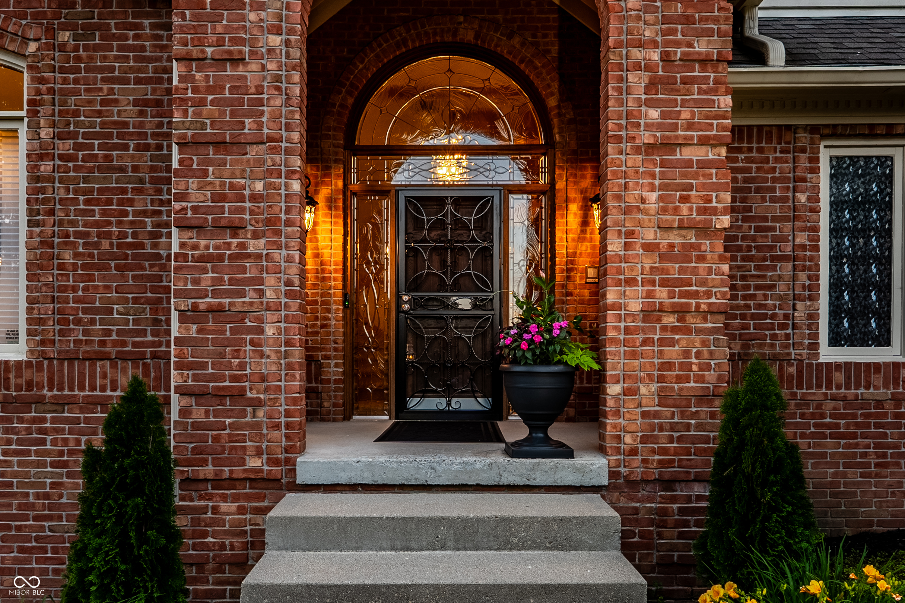 1859 Inisheer Court Indianapolis, IN 46217 - Photo 8 of 44