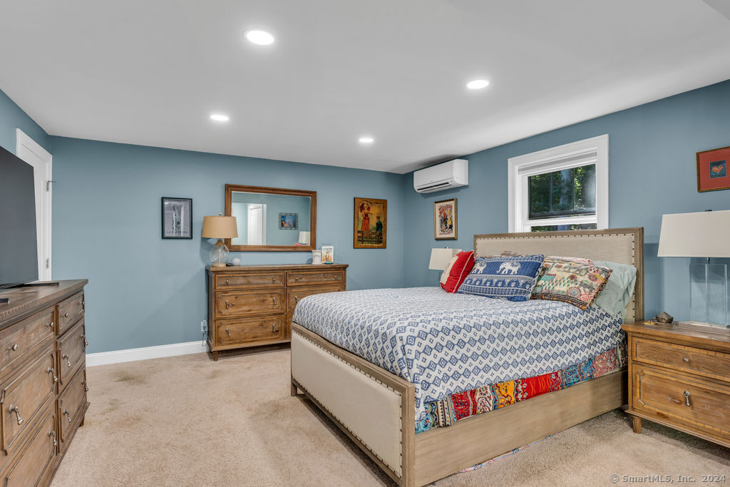 32 Twin Bridge Road Guilford, CT 06437 - Photo 20 of 32