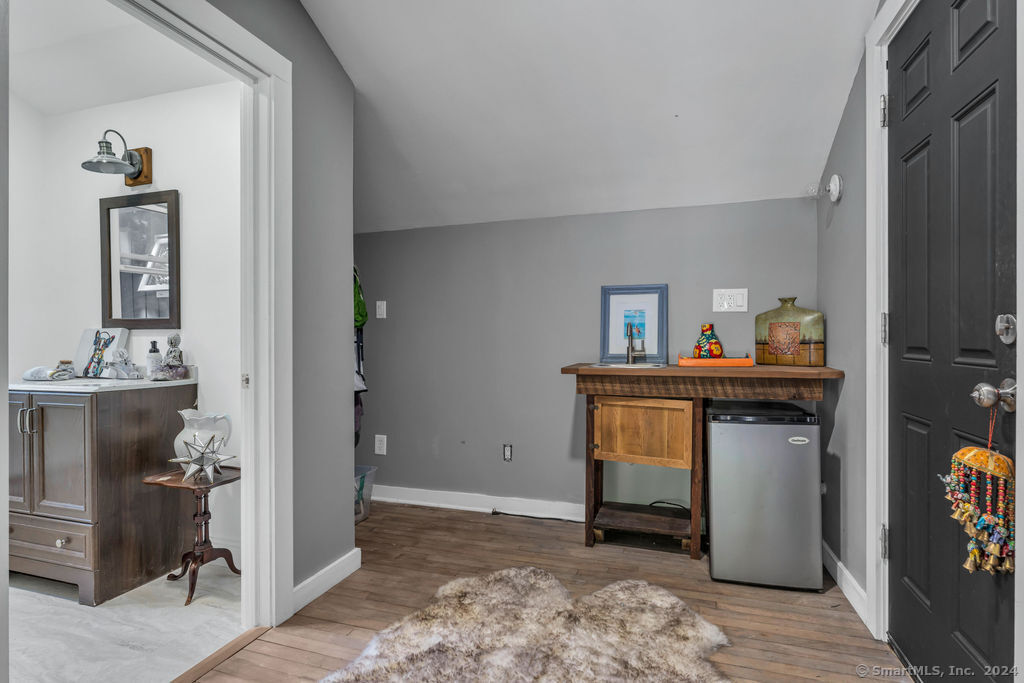 32 Twin Bridge Road Guilford, CT 06437 - Photo 26 of 32