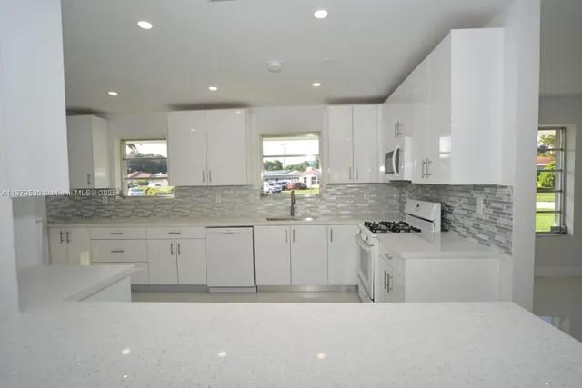 $3,500 | 18601 Southwest 97th Court, Unit 18601, Cutler Bay, FL 33157