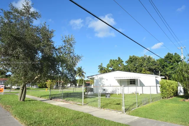 $3,500 | 18601 Southwest 97th Court, Unit 18601, Cutler Bay, FL 33157