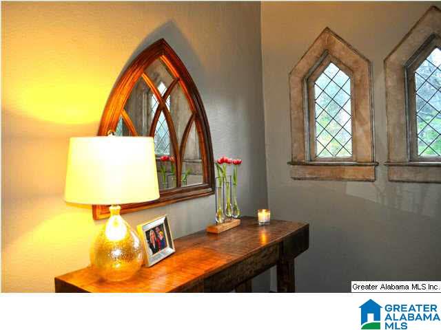 2615 Aberdeen Road Birmingham, AL 35223 - Photo 3 of 32 Gallery Image 3