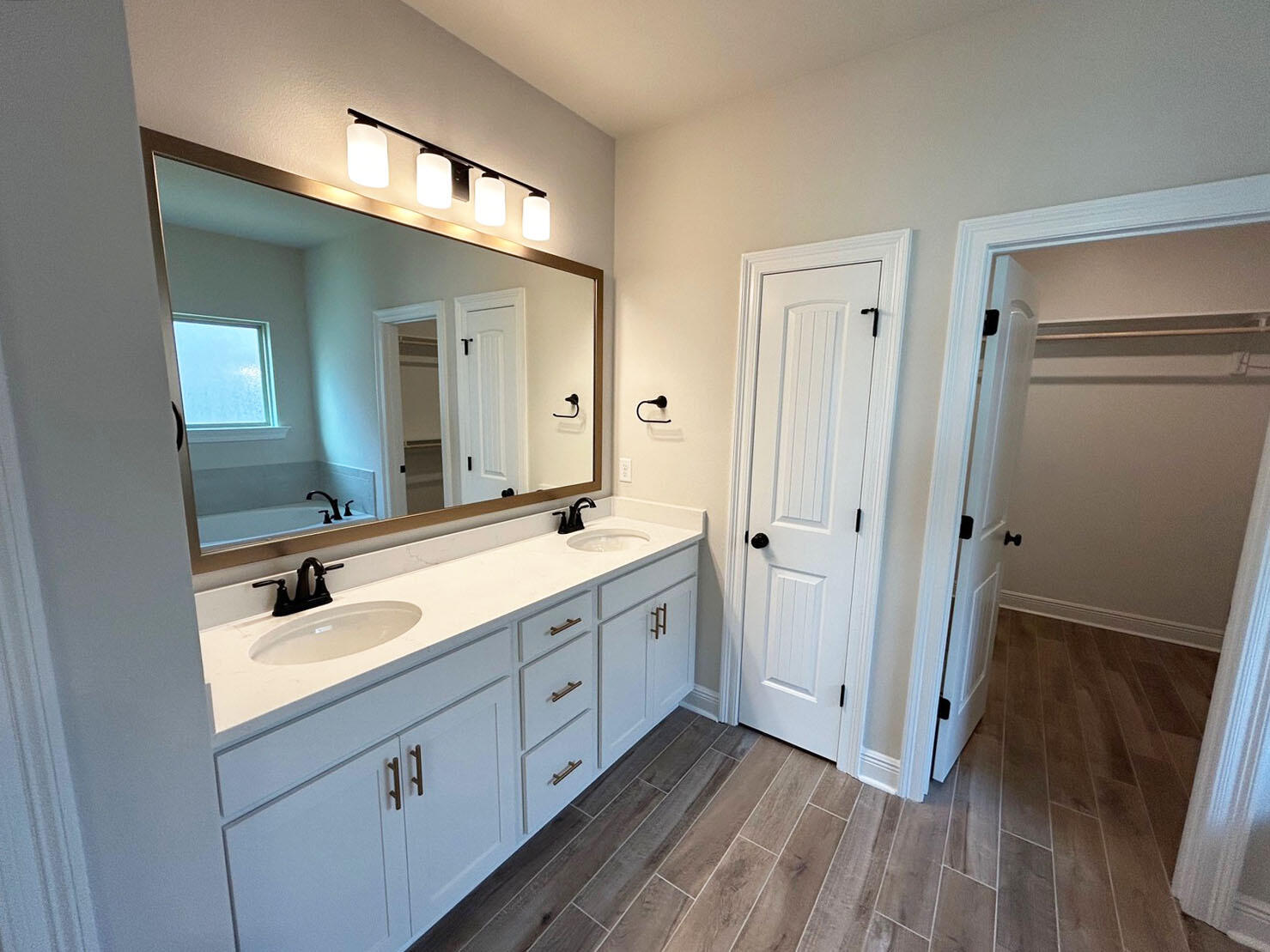 68 Lumen Loop Freeport, FL 32439 - Photo 10 of 20 Picture62 copy