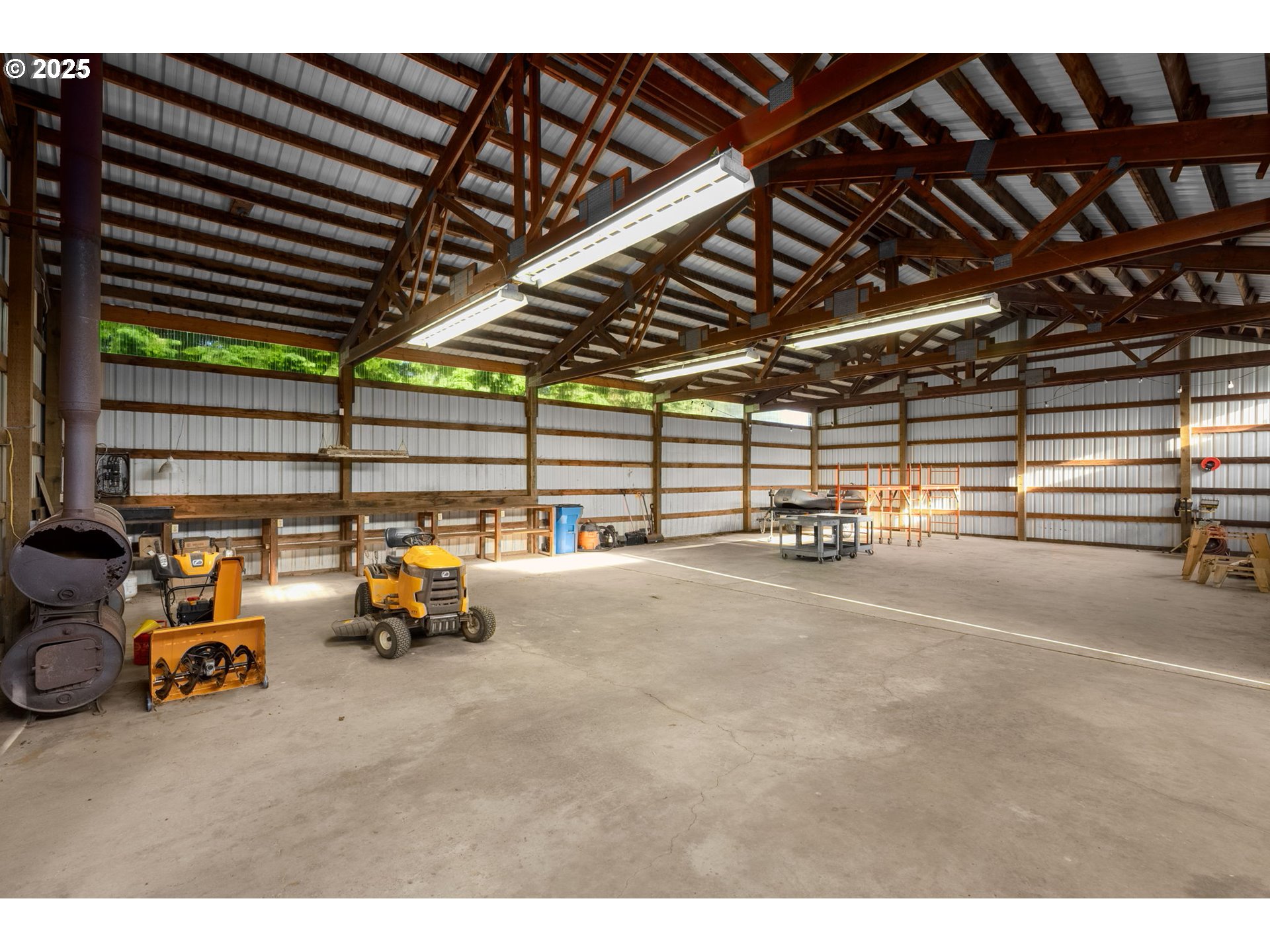 1353 Snowden Road White Salmon, WA 98672 - Photo 27 of 39 Shop