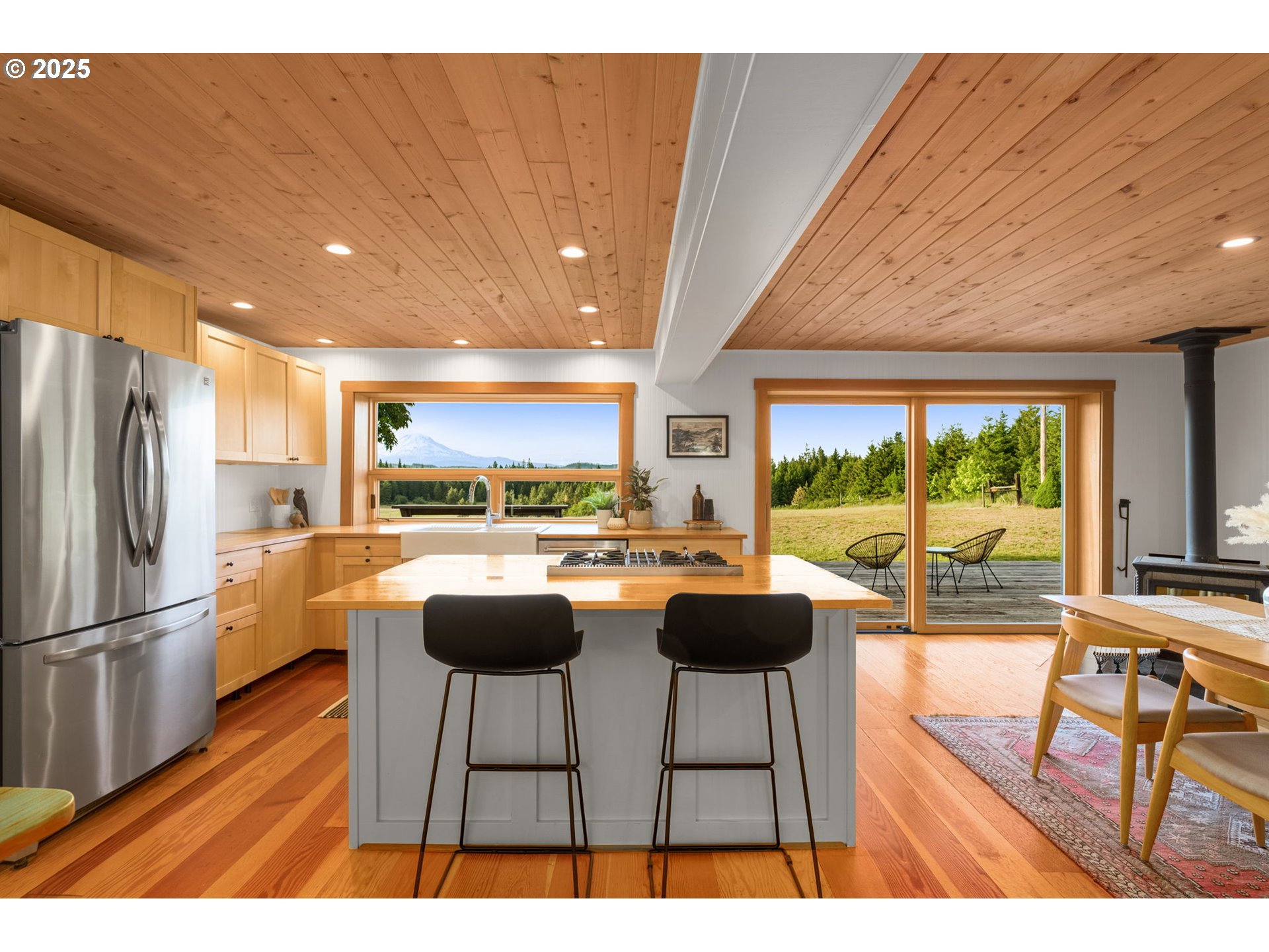 1353 Snowden Road White Salmon, WA 98672 - Photo 7 of 39 Gallery Image 7