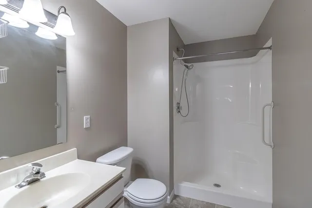 $272,900 | 104 Oxford Path, Mankato, MN 56001