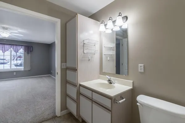 $272,900 | 104 Oxford Path, Mankato, MN 56001