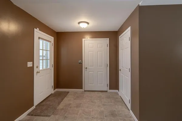 $272,900 | 104 Oxford Path, Mankato, MN 56001