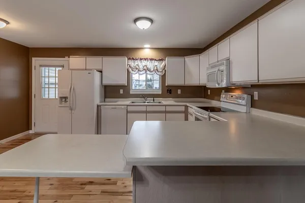 $272,900 | 104 Oxford Path, Mankato, MN 56001