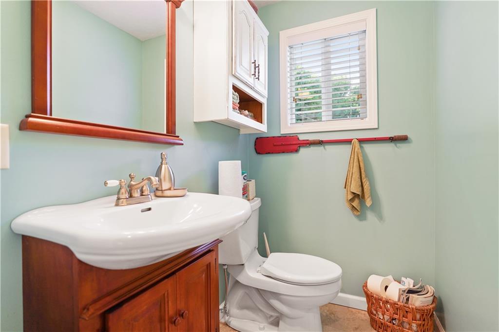 432 Lake Road Addison, PA 15411 - Photo 19 of 25