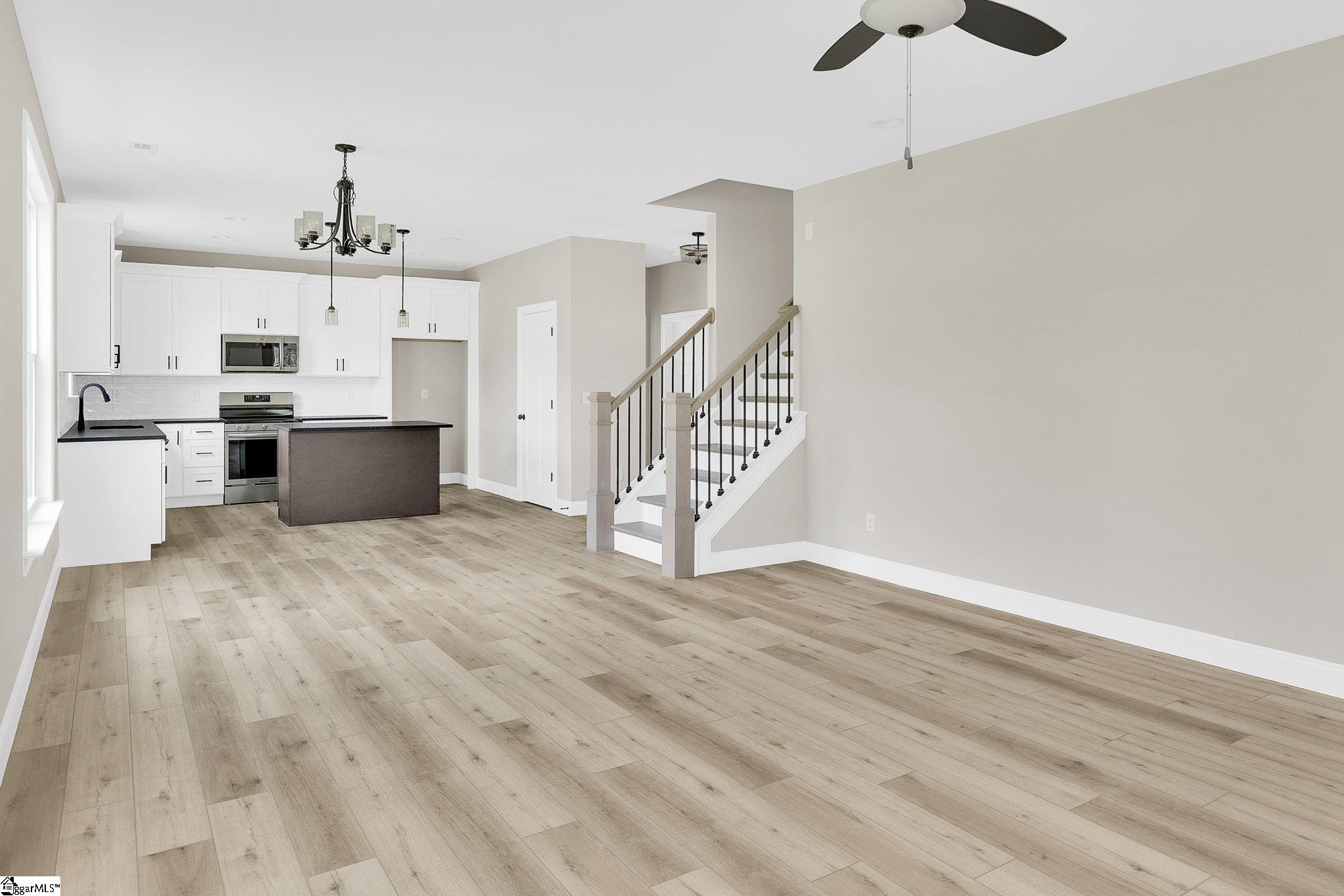 1259 Owens Road Greer, SC 29651 - Photo 13 of 35