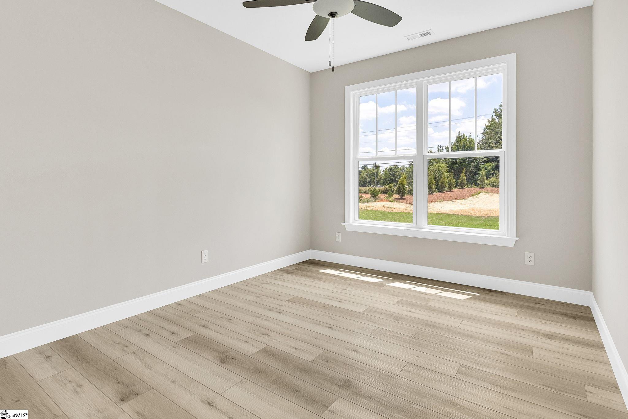1259 Owens Road Greer, SC 29651 - Photo 15 of 35