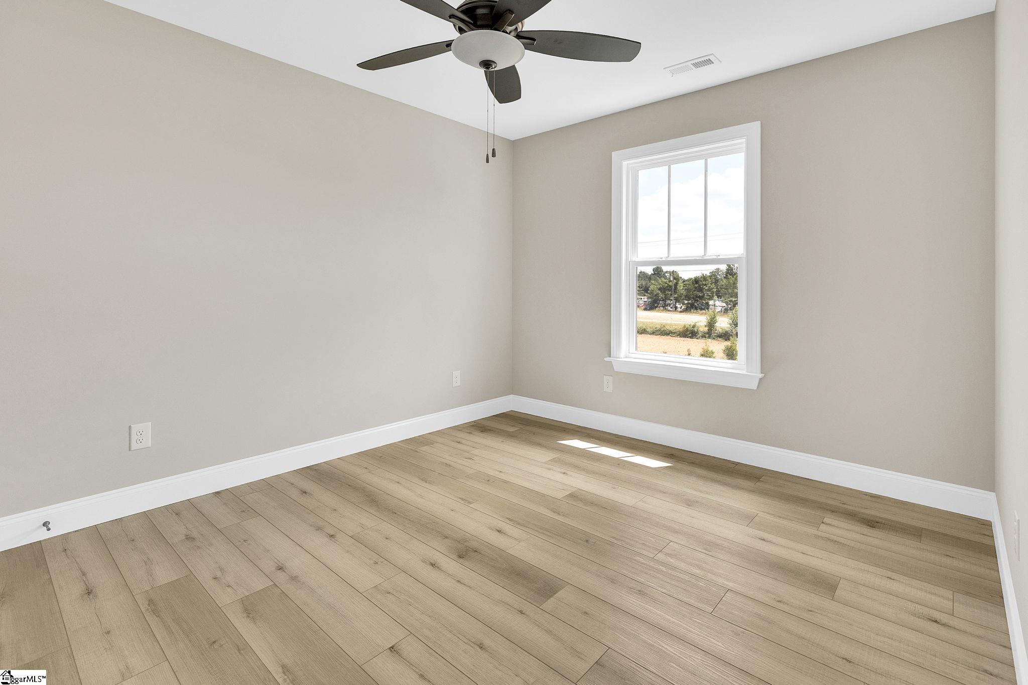 1259 Owens Road Greer, SC 29651 - Photo 28 of 35