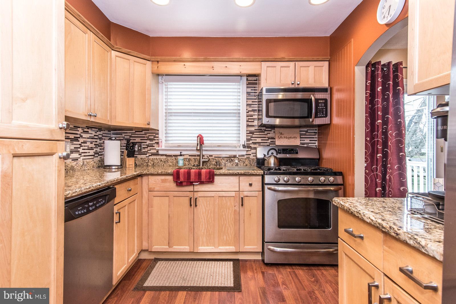 204 Abbott Road Hatboro, PA 19040 - Photo 14 of 59 Kitchen