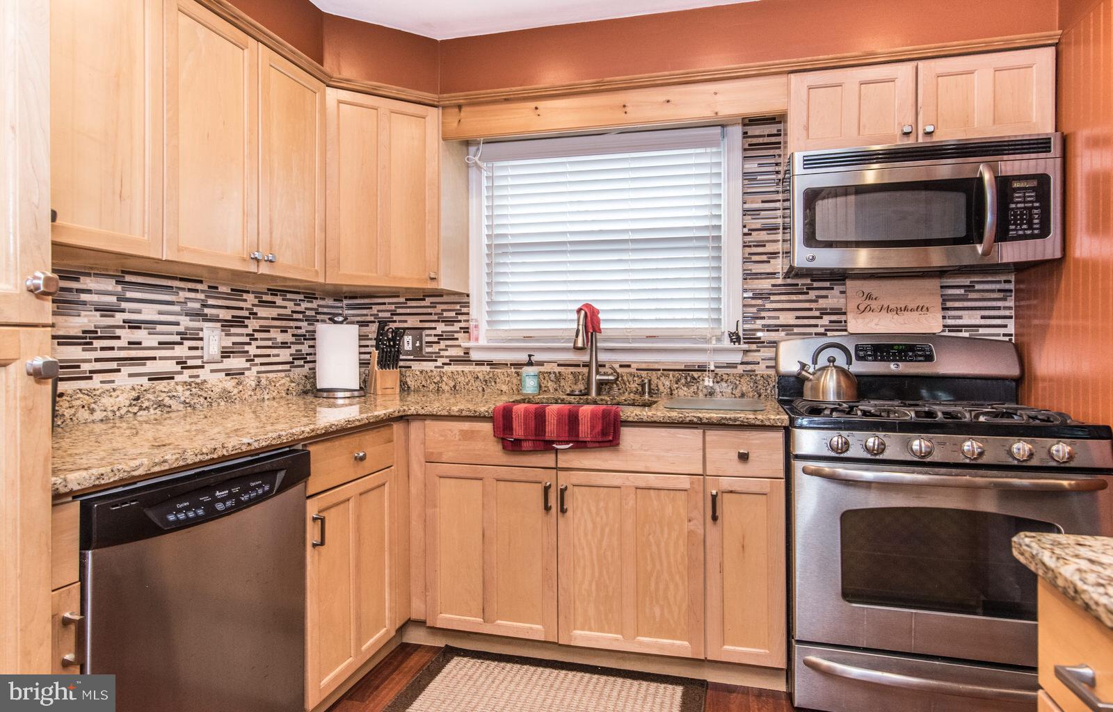 204 Abbott Road Hatboro, PA 19040 - Photo 15 of 59 Kitchen