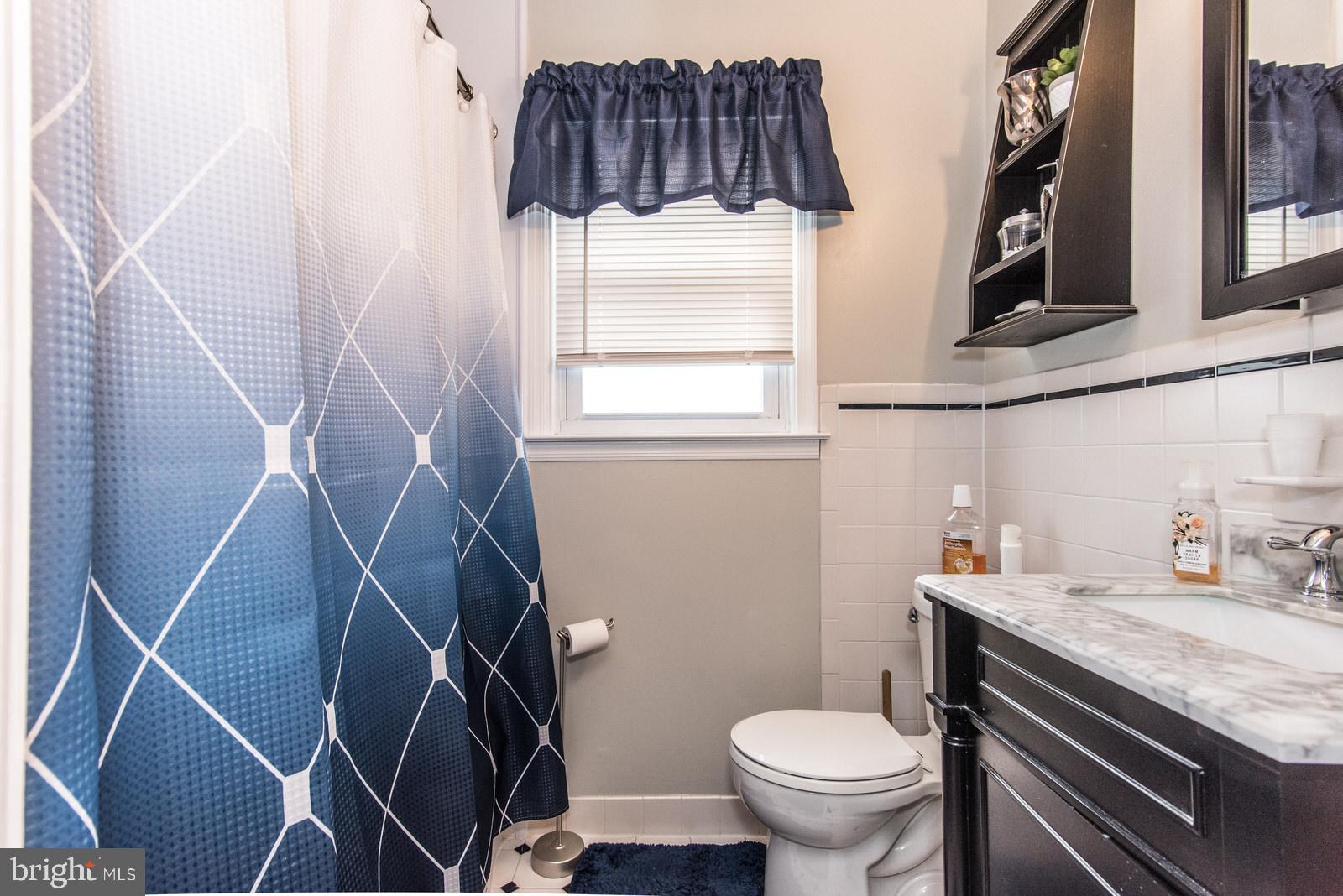 204 Abbott Road Hatboro, PA 19040 - Photo 39 of 59 Hall Bath