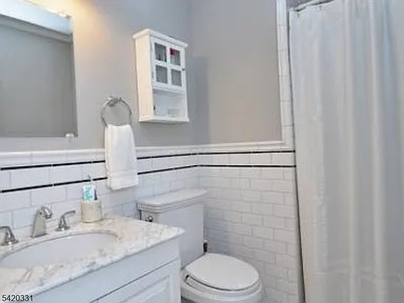 24 Spring Valley Boulevard Bernards, NJ 07920 - Photo 4 of 18