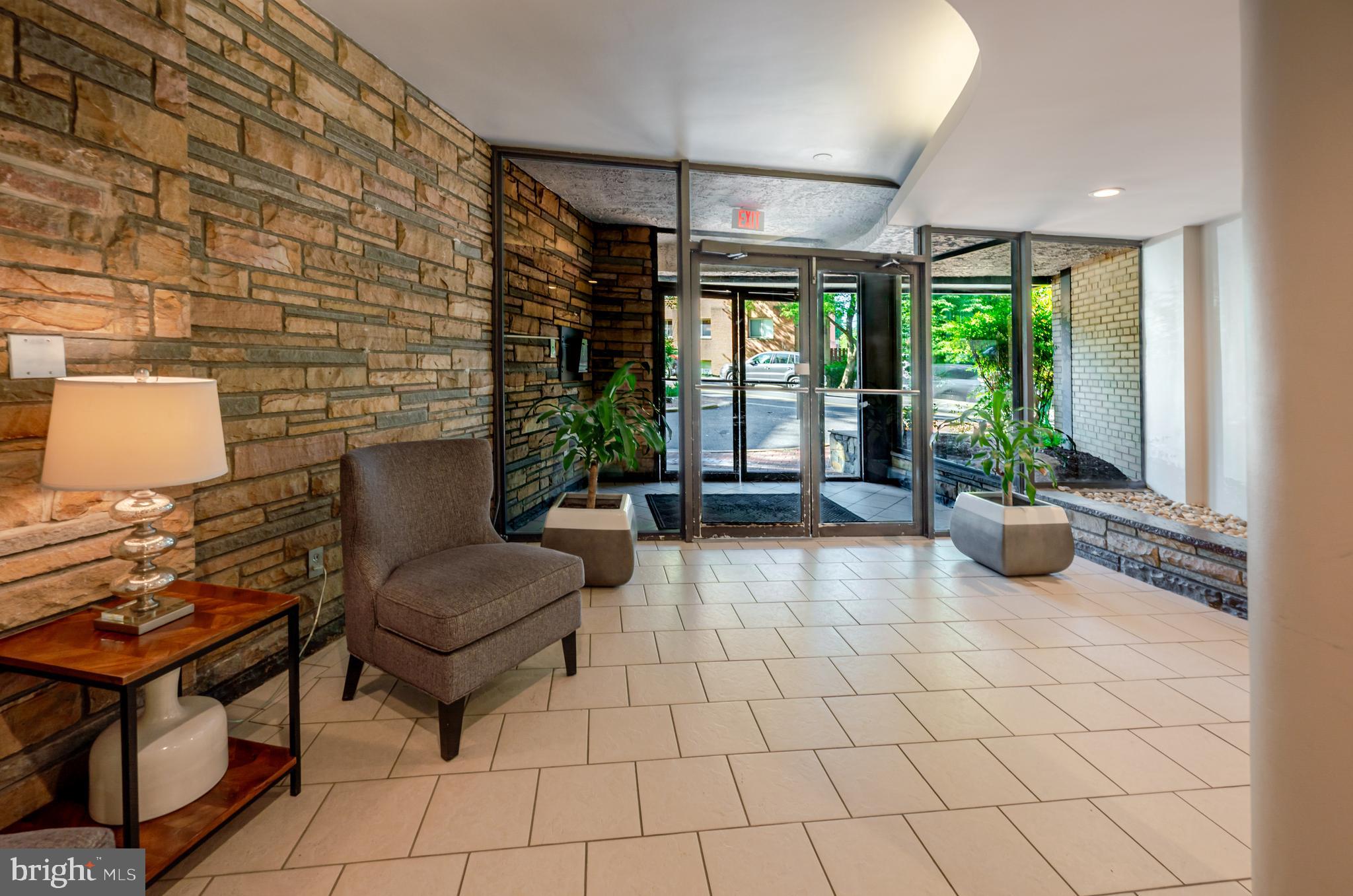 3901 Tunlaw Road Northwest, Unit 705 Washington, DC 20007 - Photo 13 of 23