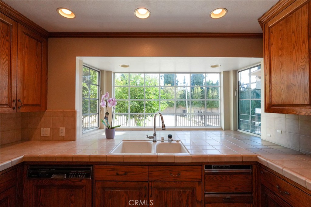 18812 Tulsa Street Porter Ranch, CA 91326 - Photo 14 of 21
