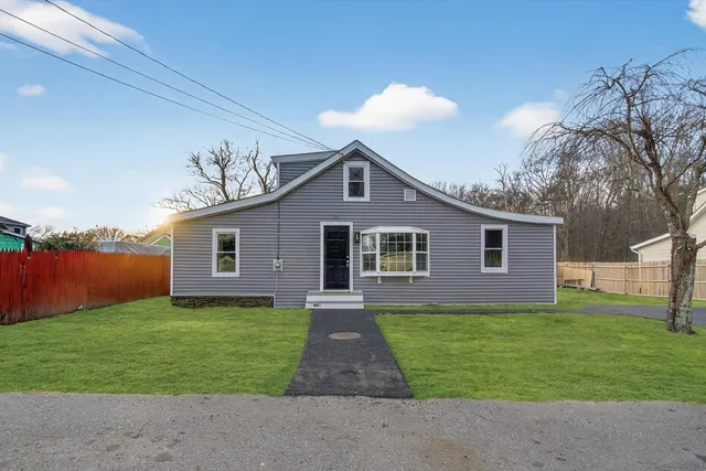 $555,900 | 21 Evergreen Street, Dartmouth, MA 02747